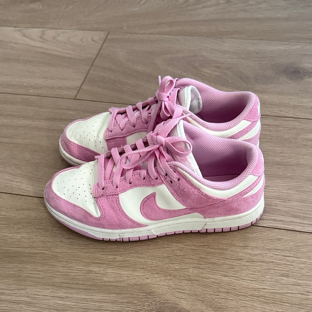Nike Pink and White Low-Top Kids Sneakers